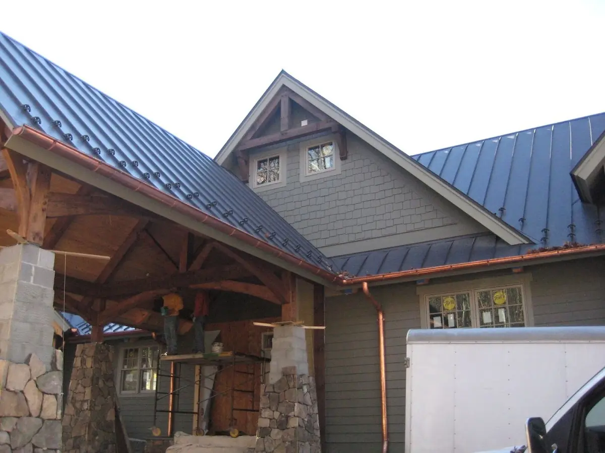 Craftsman Roofing team delivering quality roofing work in Topsfield